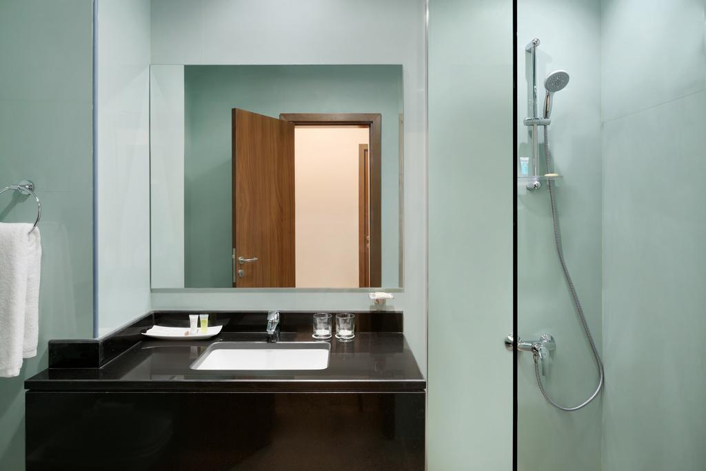 Ramada Encore Al Khobar Olaya Exterior foto