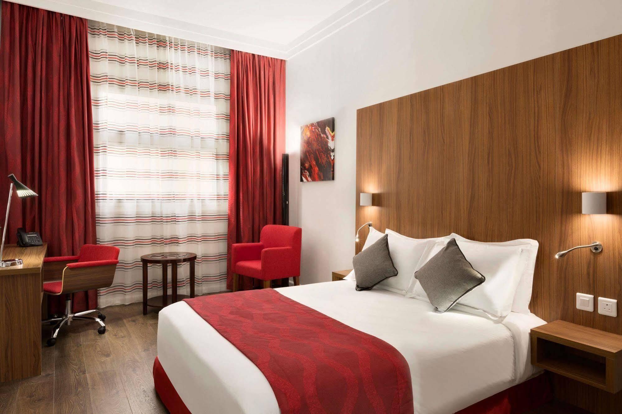 Ramada Encore Al Khobar Olaya Exterior foto